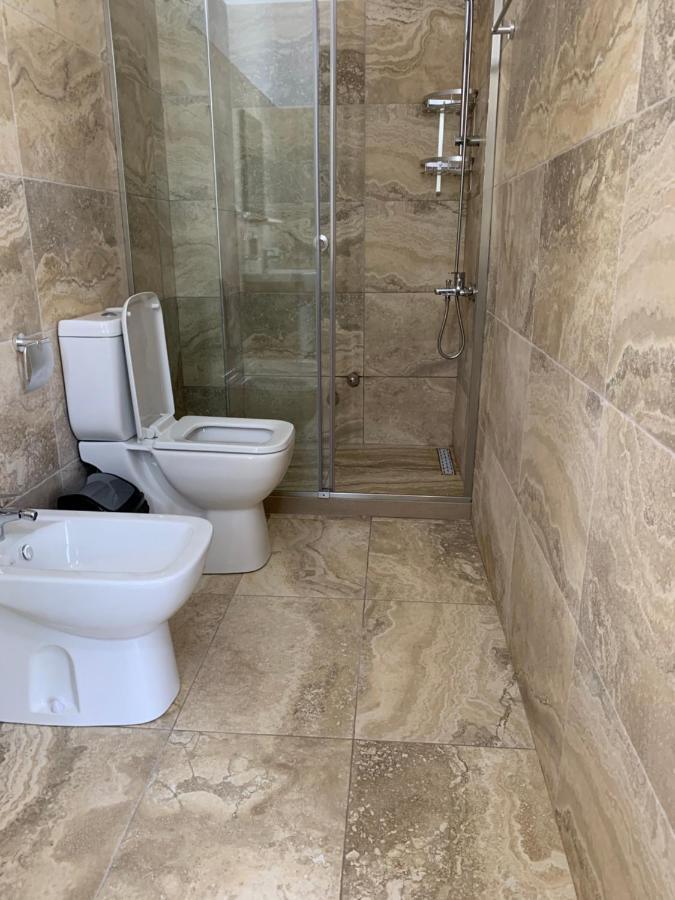 Rent Albania Bed & Breakfast *